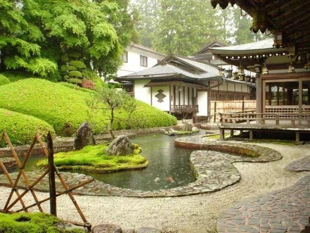 koyasan-onsen-fukuchiin.jpg