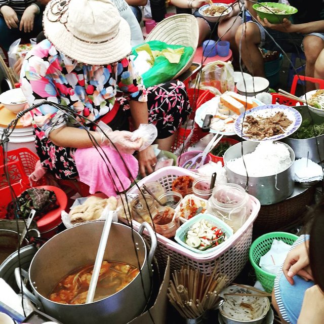 #vietnamfood_2015-07-09_02-16-19_11379820_1451776428458807_2002959325_n.jpg