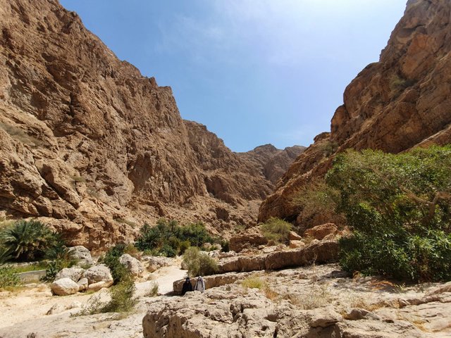 wadi rocks.jpg