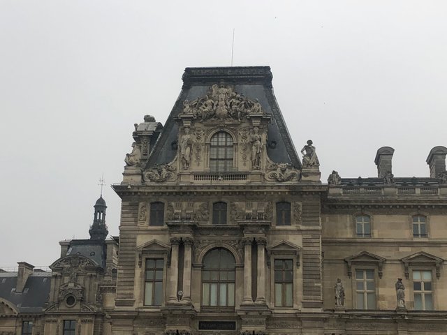 Louvre Exterior.JPG