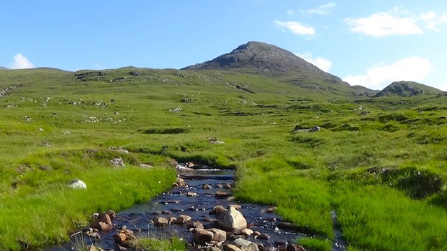 78 View back up to Stob Coire Sgriodain.jpg