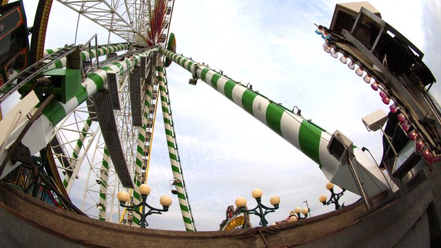 Cranger-Kirmes-Riesenrad-BS-TB-Web.jpg