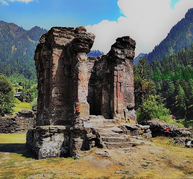 Sharda-University-Neelam-Valley.jpg