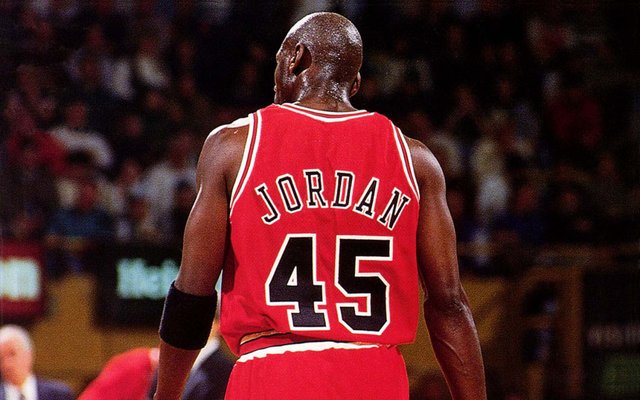 Michael-Jordan-Chicago-Bulls-Photos-HD.jpg