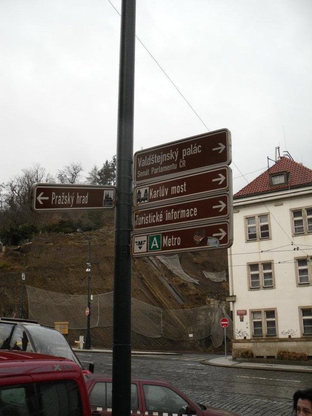 how to get around Prague.jpg