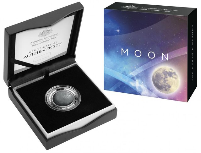 2019_5_coloured_fine_silver_proof_domed_coin_earth_and_beyond_-_the_moon_packaging.jpg