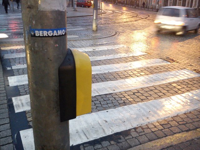 2048px-Bergamo_Poznan.jpg