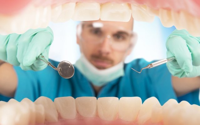 dentist-in-newport-beach-check-up-1080x675.jpg