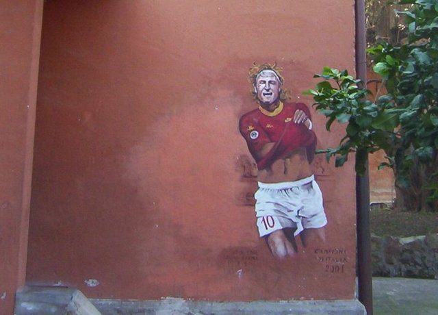 800px-Totti_murales.jpg