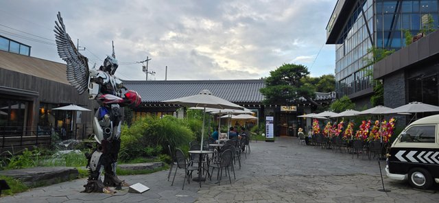KakaoTalk_20250726_192157892_23.jpg