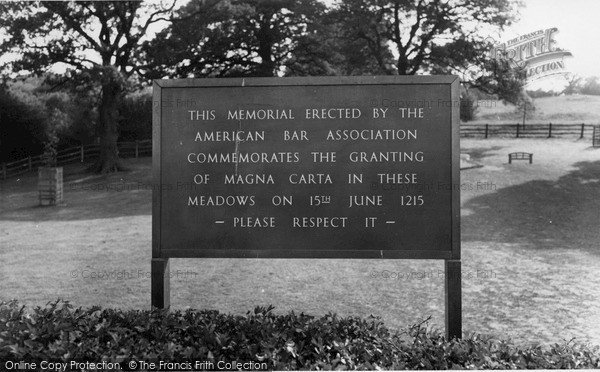 runnymede-magna-carta-memorial-c1960_r70082.jpg