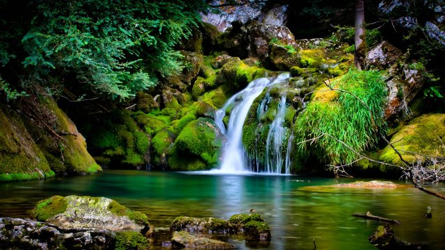 nature-Landscape-Waterfall-3D-Wallpapers-HD-Desktop.jpg