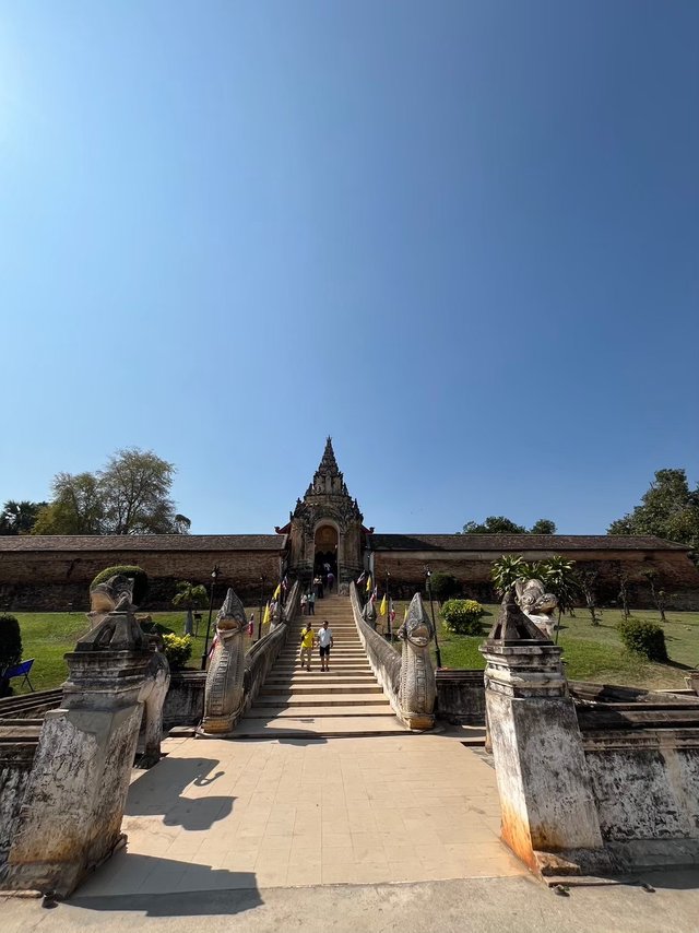 Wat Phra That Lampang Luang12.jpg
