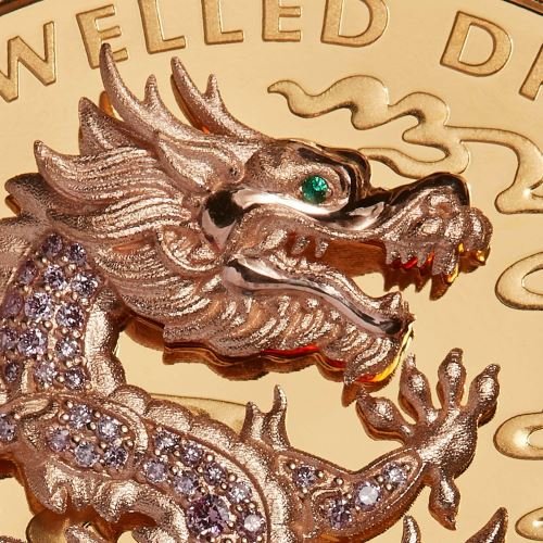 4699-15-2019-Jewelled--Dragon--10oz-Gold-Proof-Coin-Emerald-HighRes.jpg