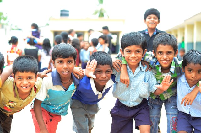 Dil_Se_Education_-_Happy_Children_at_School.JPG