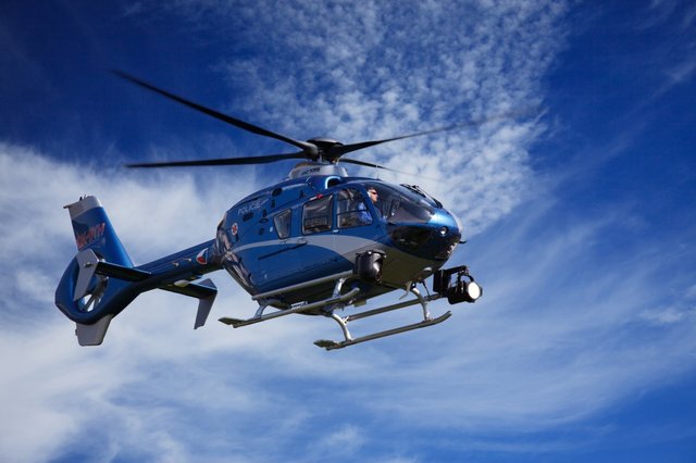 action_air_aircraft_aviation_chopper_cop_emergency_flight-1358066.jpg