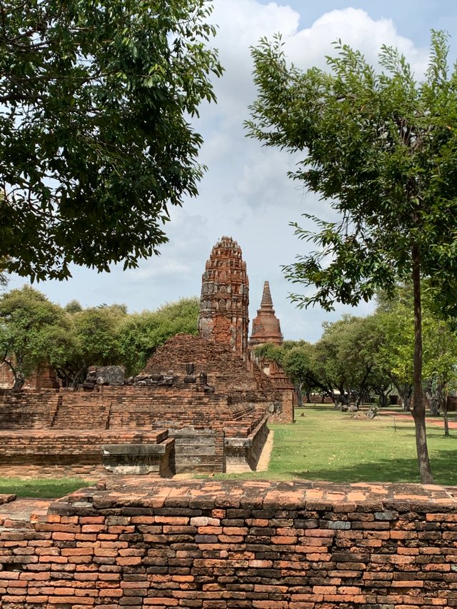 Ayutthaya Historical Park10.jpg