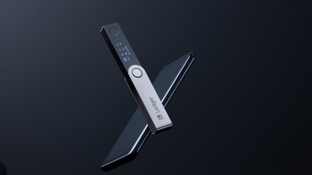 625285-ledger-nano-x.jpg