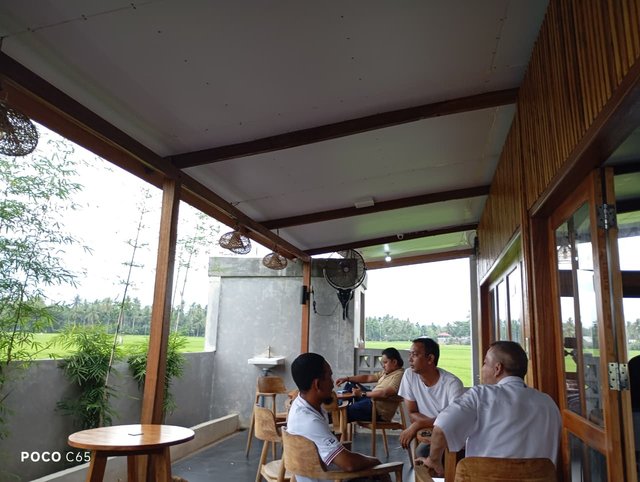 e0dc81ab-6b26-4485-bb36-ede4512b1617.jpg