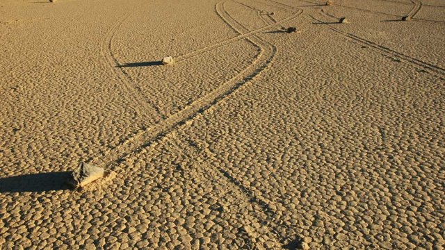 Sailing-Stones_20190123184136.jpg