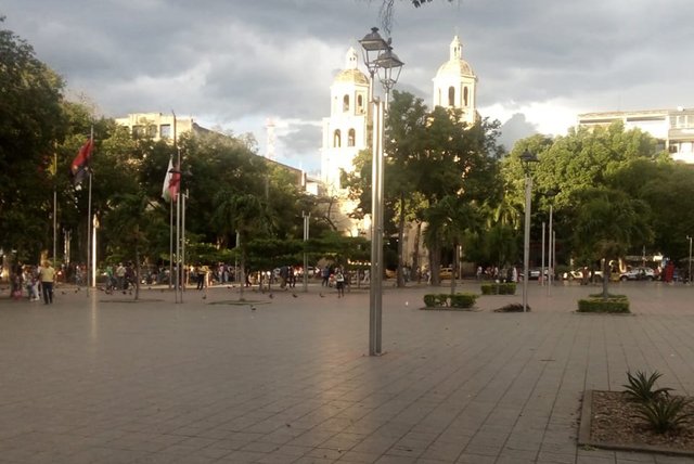 plaza.jpg