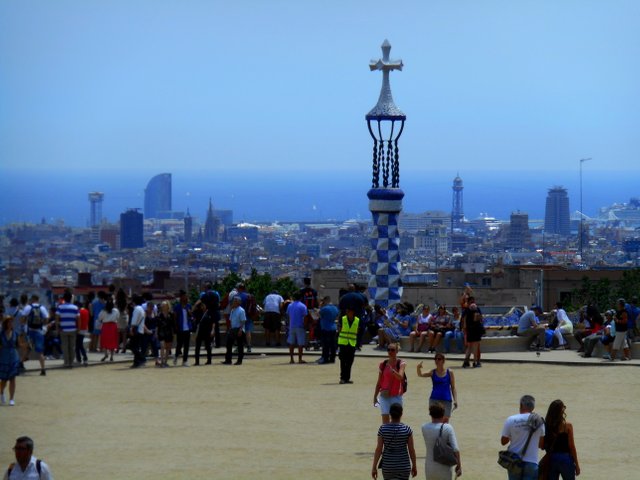 parc guell.JPG