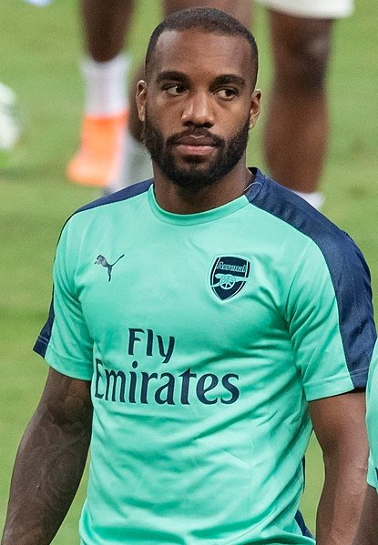 415px-1_Alexandre_Lacazette_2018_(cropped).jpg