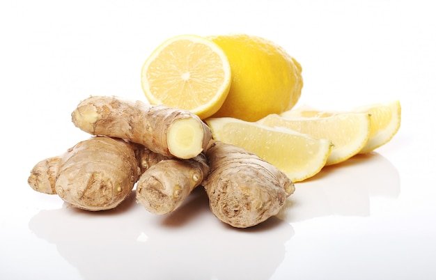 fresh-ginger-root-lemon_144627-34530.jpg