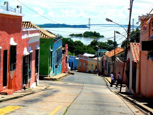 calle de Ciudad Bolivar.jpg