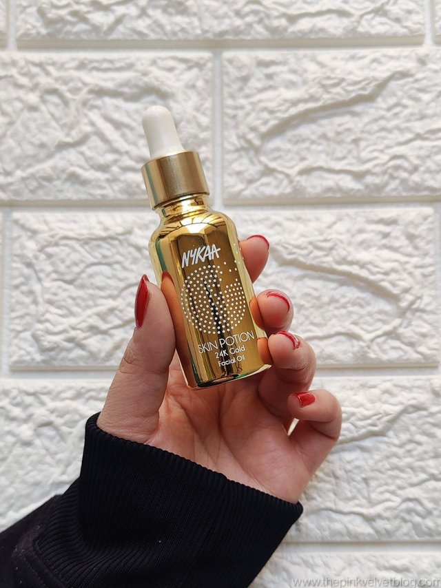 Nykaa 24K Gold Facial Oil Review.jpg