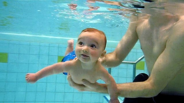 Baby_diving.jpg
