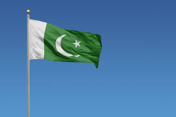 flag-of-pakistan-picture-id682710378-1.jpg
