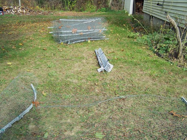 Repairing pasture pen2 crop Nov. 2017.jpg