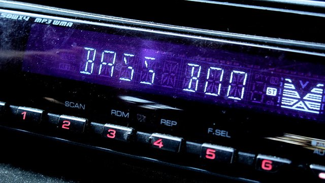 Car Radio-IMG_1602-fs_cr-steemit.jpg