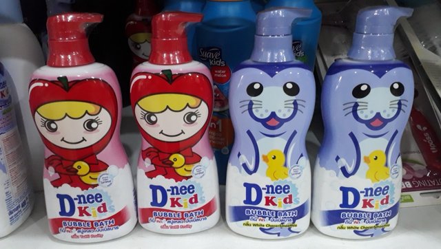 Sữa tắm tạo bọt trẻ em Dnee Kids 400ml​.jpg