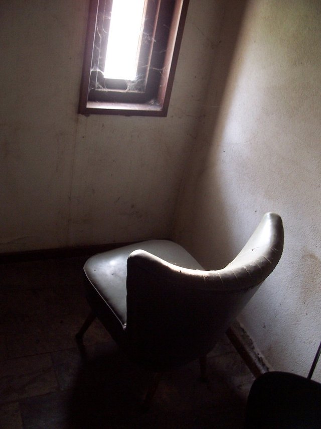 chair-1229711.jpg