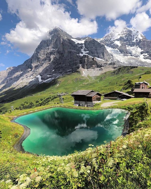 Hiking in Switzerland has to be on your bucket list.jpg