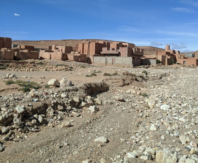 stranded desert.JPG