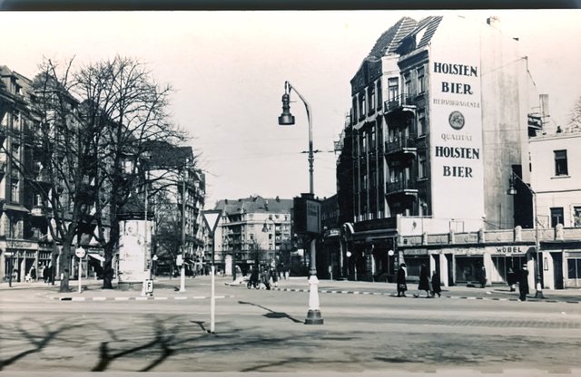 32.Eimsb.Marktplatz-Heußweg-v.d.Angriff.jpg