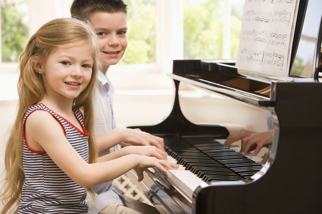 Piano-lessons-for-kids.jpg