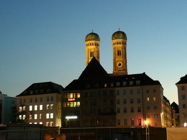 Marienplatz3.jpg