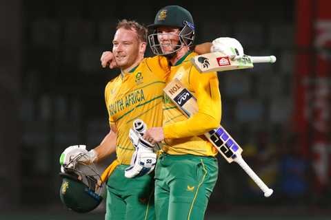 the-pair-put-on-131-off-just-63-to-take-south-africa-home-with-five-balls-to-spare.jpg