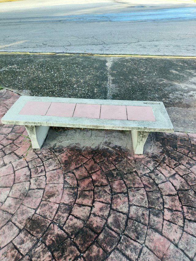 1000518005.jpg