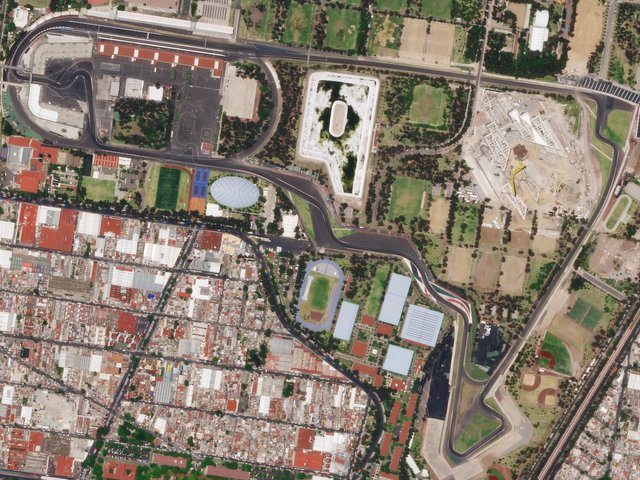 Autódromo_Hermanos_Rodríguez.jpg