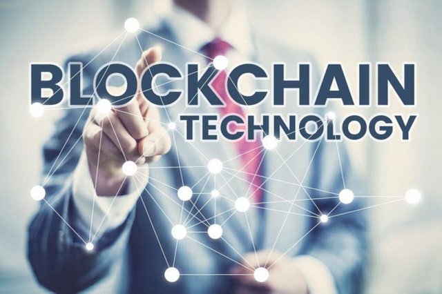 Practical-Applications-of-Blockchain-Technology-in-the-Philippines-740x492.jpeg