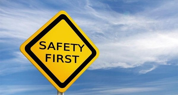 Safety-First-sign-750x400.jpg