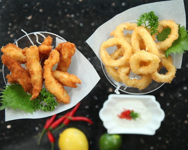 calamari-2536527_1280.jpg