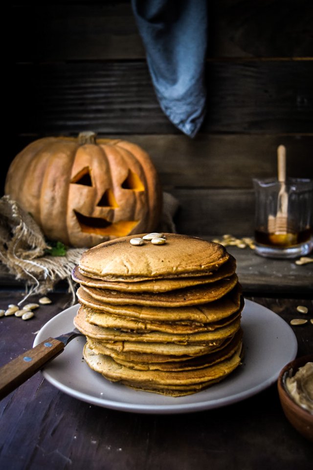 Oaty Pumpkin Pancakes + Maple Nut Butter Spread-1.jpg