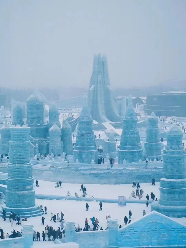 不知道的以为到了冰雪奇缘_2.jpg