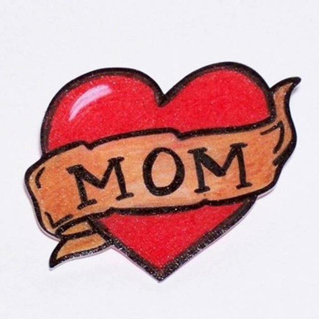 Love-Heart-Mom-Banner-Tattoo-Sketch.jpg